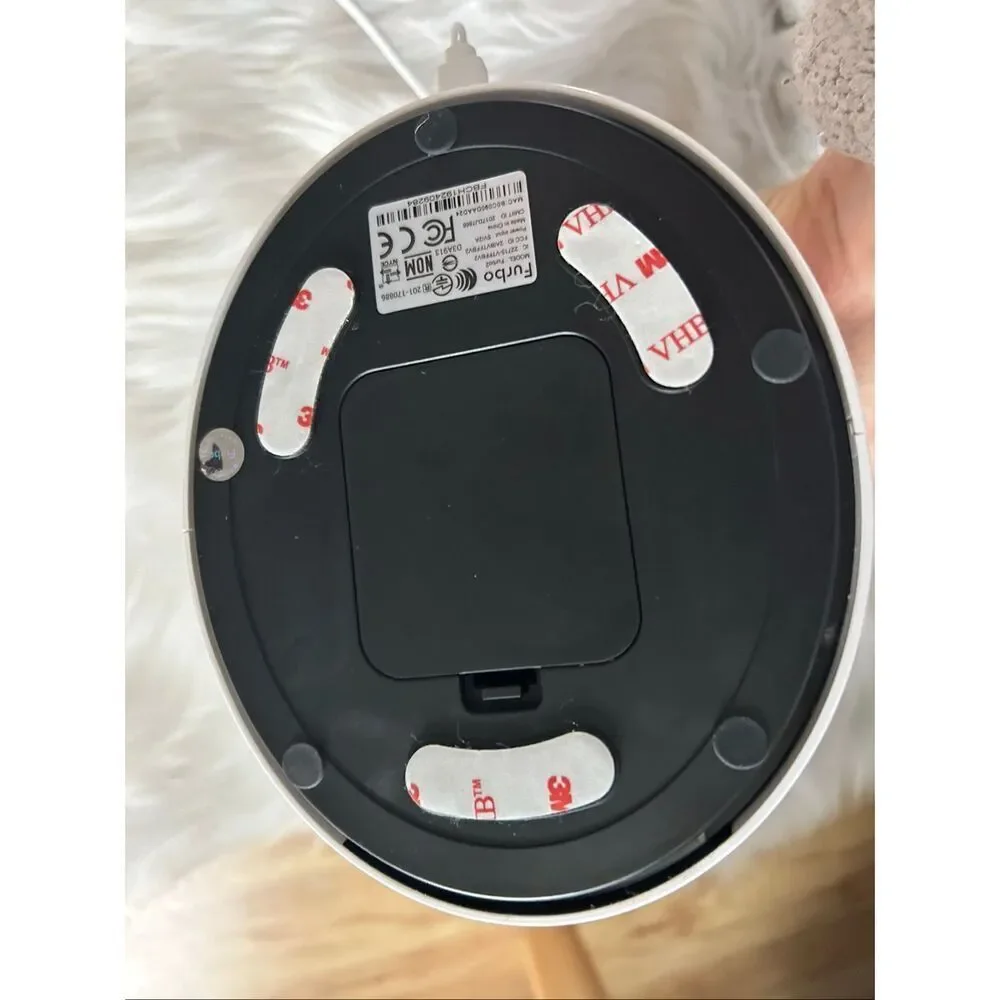 Furbo treat throwing machine with camera white